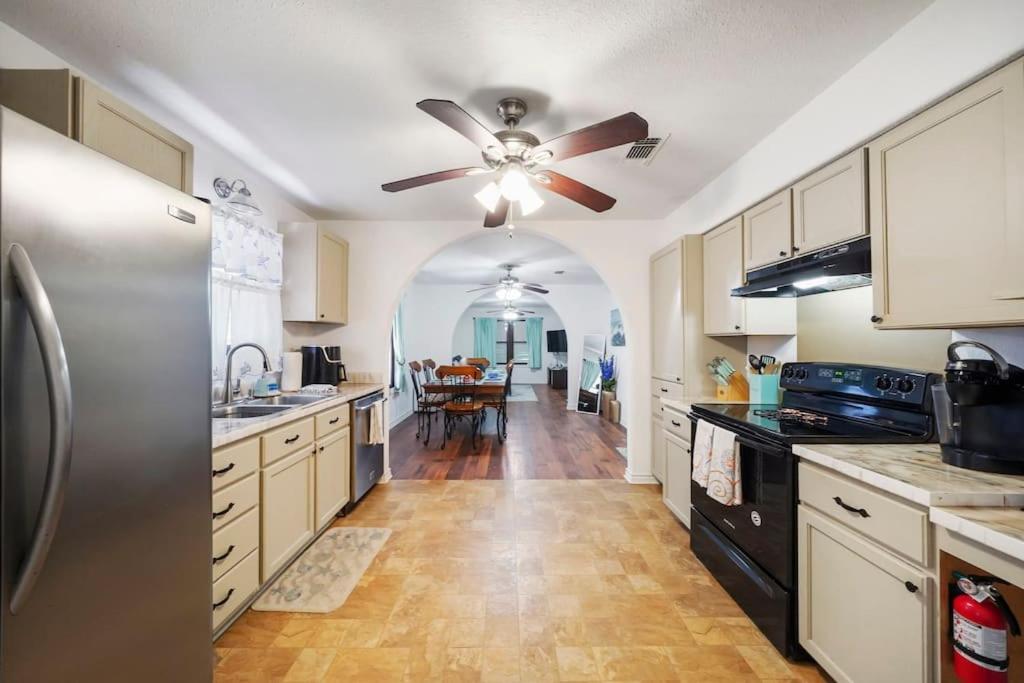 Holiday home House Family/pet Friendly