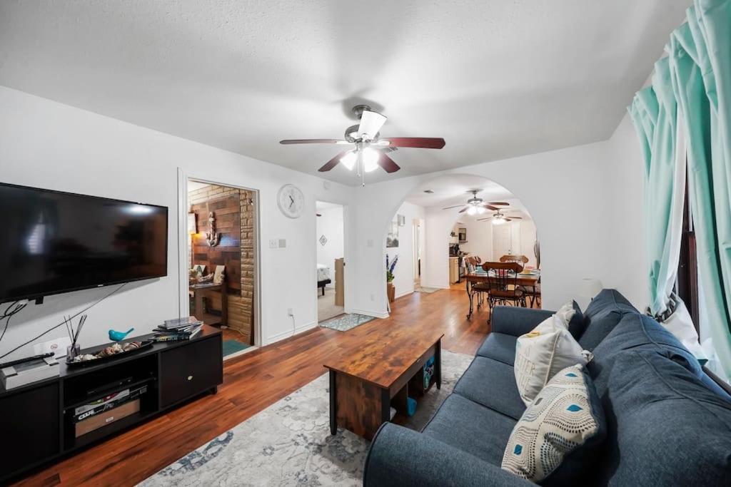 House Family/pet Friendly Holiday home Galveston