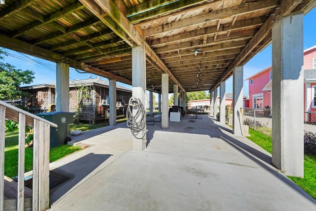 House Family/pet Friendly